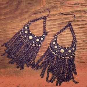 Dangle earrings